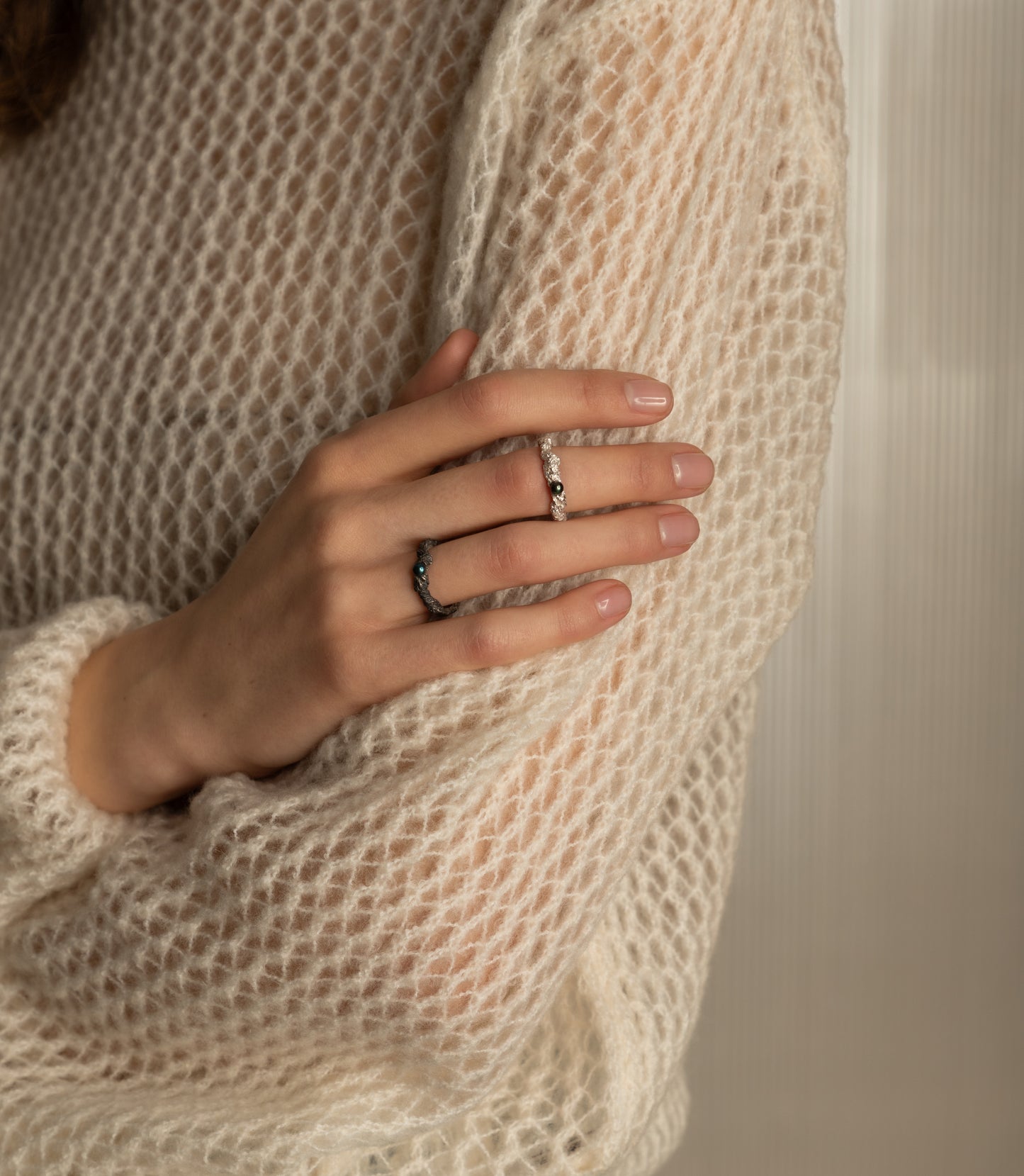 Textured shiny silver ring with white pearl Slver 925 squashed ring