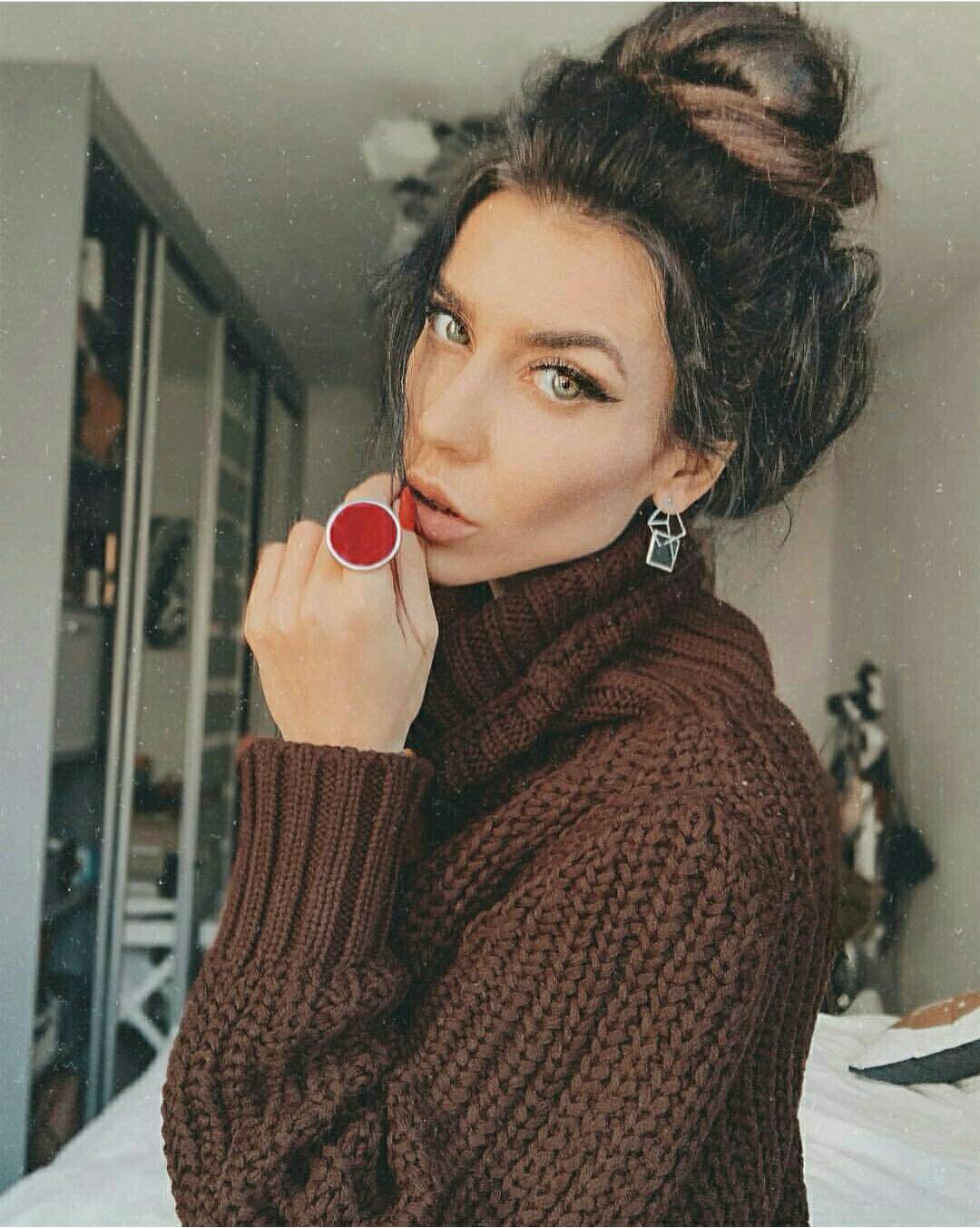 Stained Glass Ruby Ring: Handmade Dark Red Cocktail Statement Jewelry