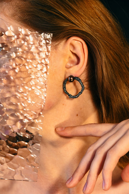 Handmade oxidized silver hoop earrings with black pearl