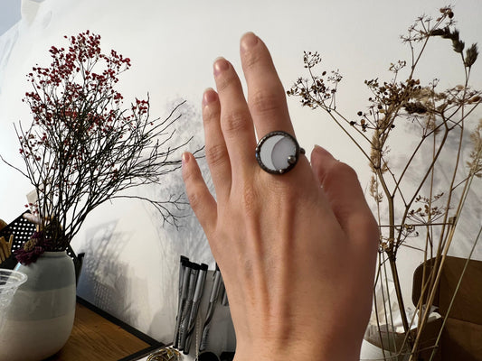 moon phases ring,
rings for women,
glass ring,
crescent moon ring,
art glass jewelry,
astrology jewelry,
gift for women,
statement rings,
horoscope jewelry,
celestial ring,
round ring,
mothers day gift,
unique ring,