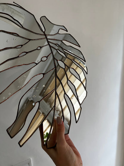 Stained Glass Monstera Leaf Mirror: Botanical Wall Decor