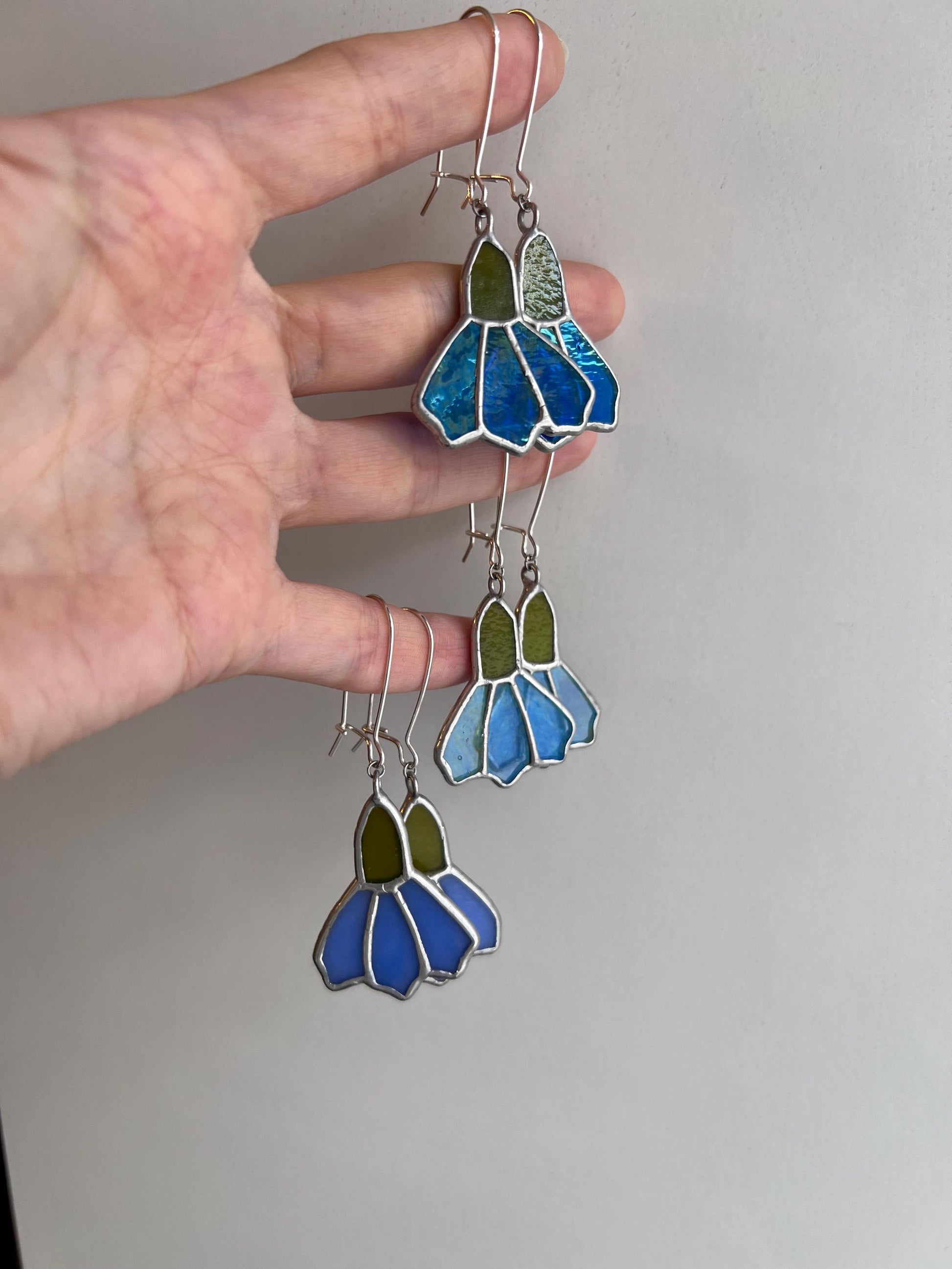 stained glass gift,
wedding gift,
birthday gift,
botanical earrings,
gift for her,
dainty dangle earrings,
bluebell flower drop,
wild flowers earrings,
floral jewelry,
cornflower earrings,
spring jewelry,
flower earrings,
carnation earrings,