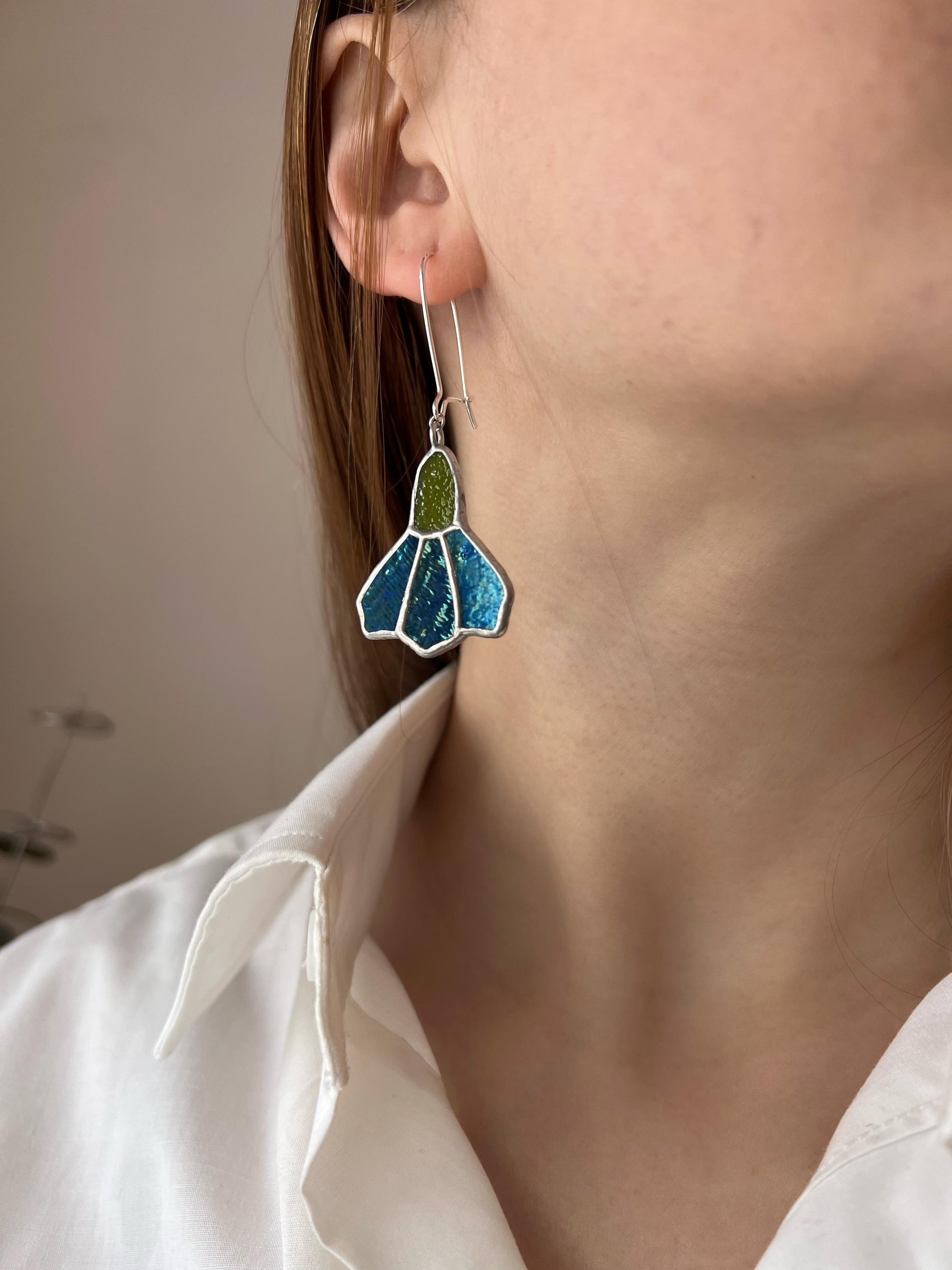 stained glass gift,
wedding gift,
birthday gift,
botanical earrings,
gift for her,
dainty dangle earrings,
bluebell flower drop,
wild flowers earrings,
floral jewelry,
cornflower earrings,
spring jewelry,
flower earrings,
carnation earrings,