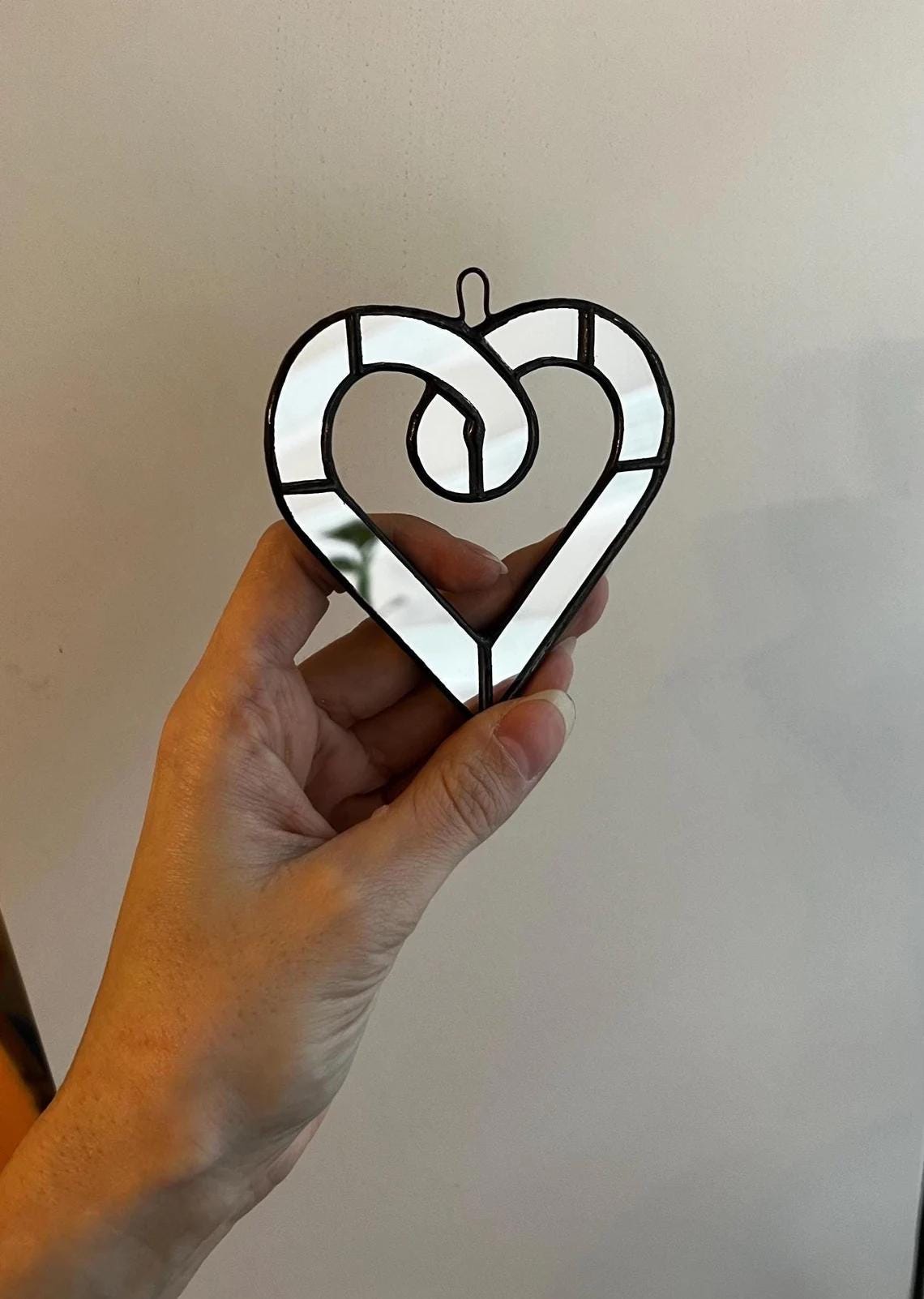 Valentine stained glass decor heart shape
