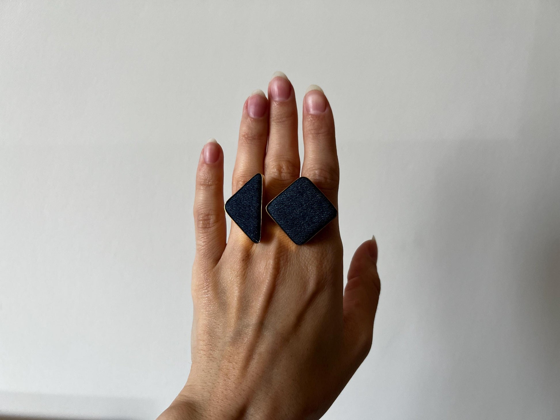 Geometric Denim Double Ring: Modern Statement Jewelry