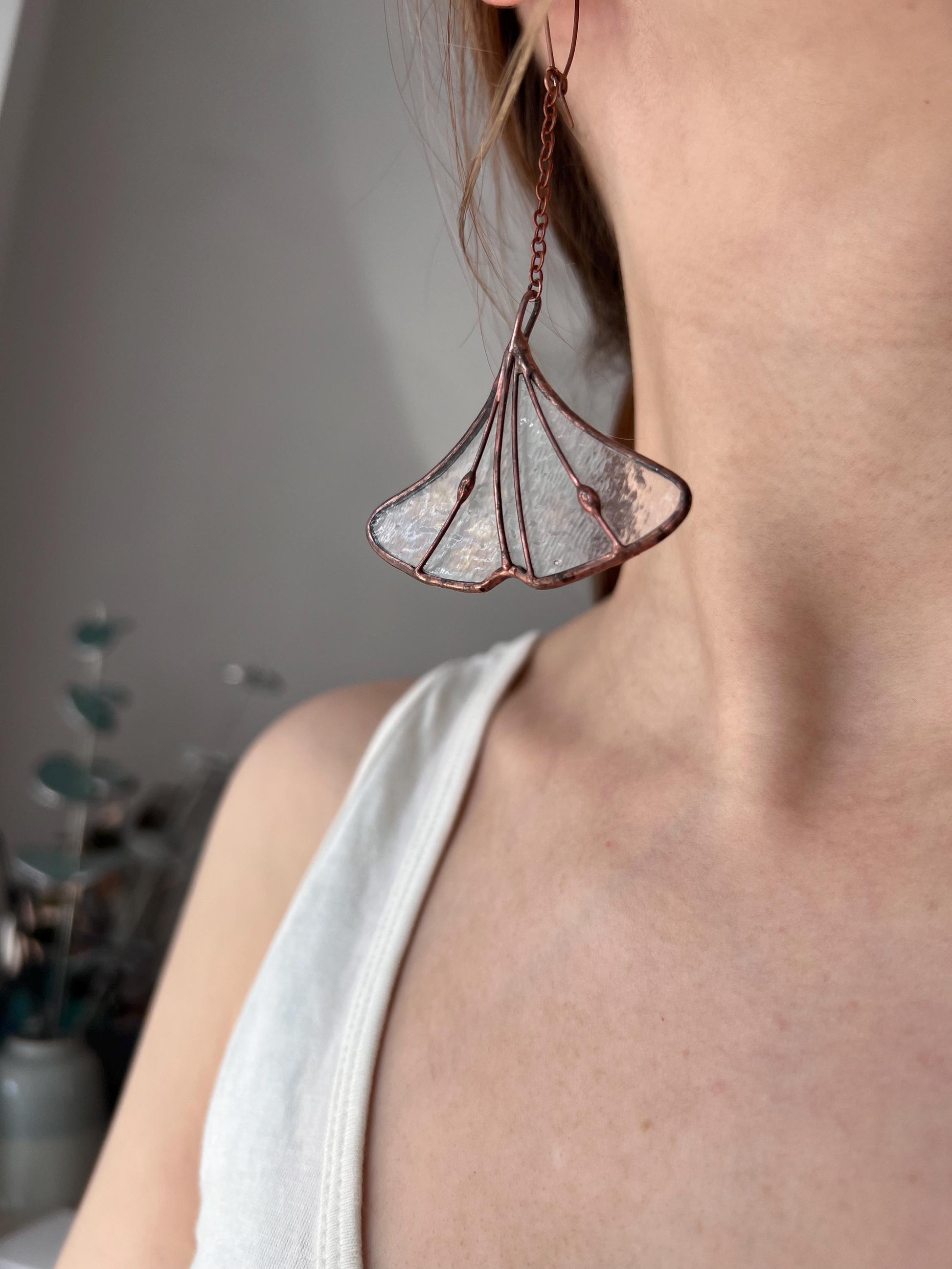 Ginkgo Leaf Dangle Earrings: Iridescent Glass Botanical Jewelry
