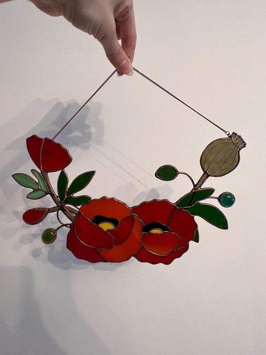 Stained glass red flower suncatcher, art glass poppy door wreath, window wall hanging, august birth flower decor, hanging garden mom gift
