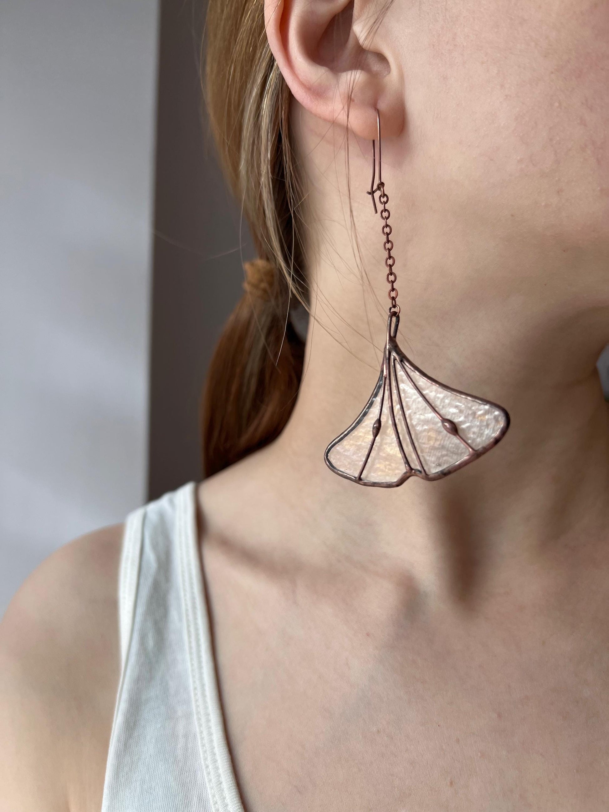 Ginkgo Leaf Dangle Earrings: Iridescent Glass Botanical Jewelry