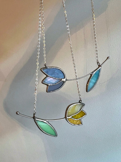 Stained glass tulip necklace in yellow and green