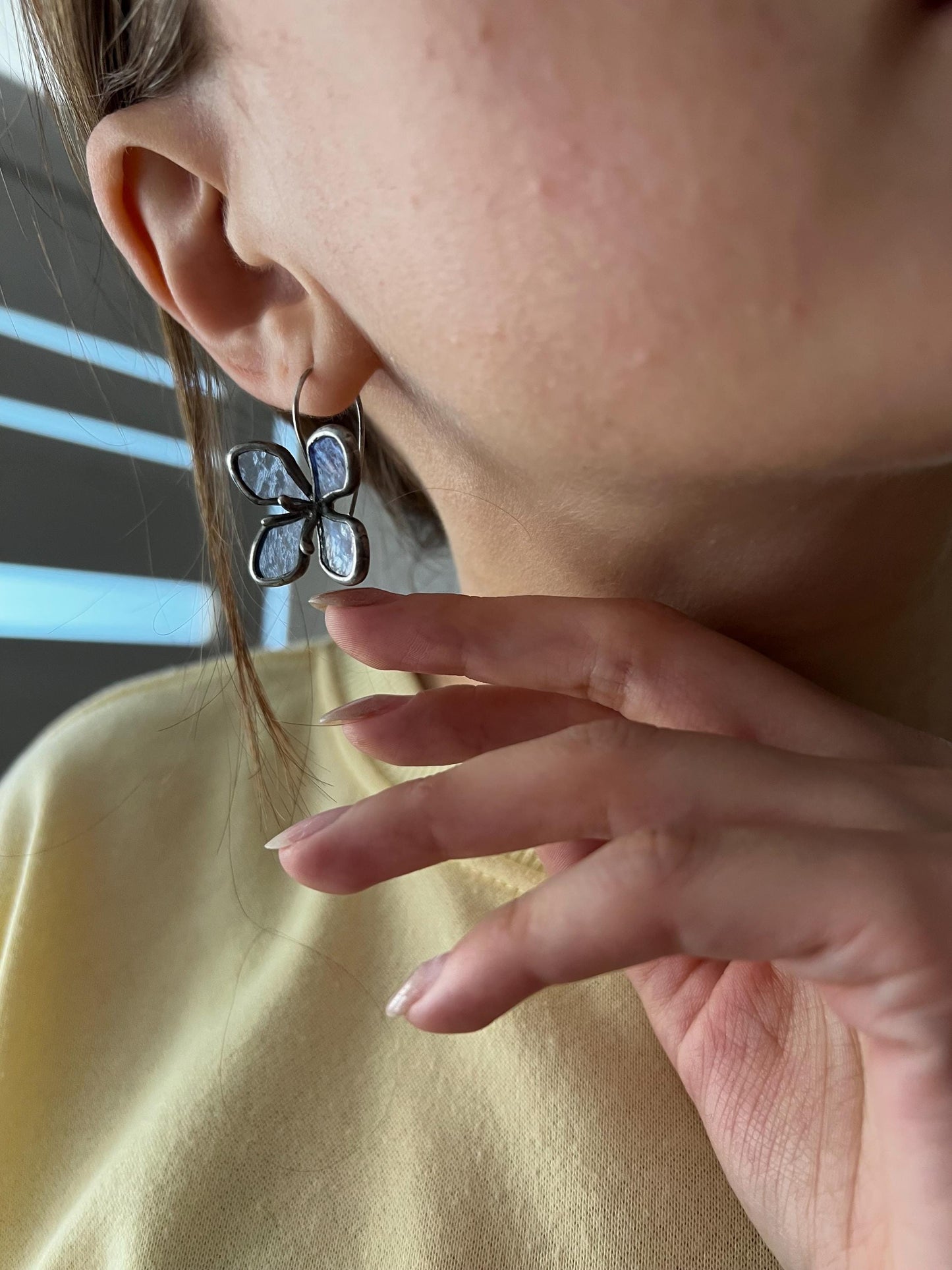 Blue Hydrangea Stained Glass Earrings – Artistic Handmade Floral Gift