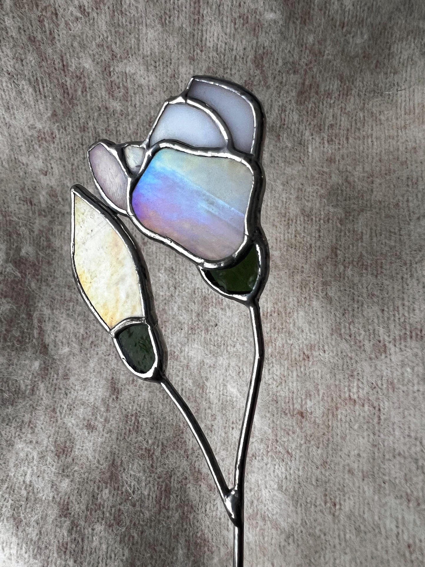 Stained Glass Magnolia Suncatcher: Iridescent Flower Art on Stem