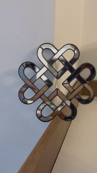 Heart Mirror Suncatcher – Minimal Stained Glass Clover Wall Decor